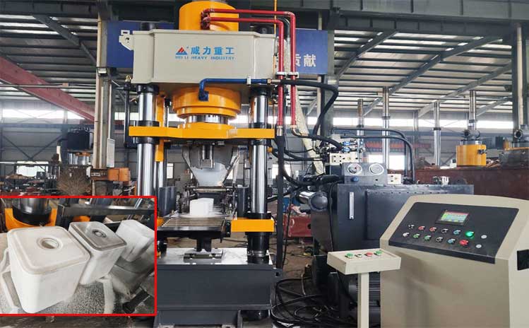舔鹽壓塊機(jī)_400噸牛羊舔磚液壓機(jī)